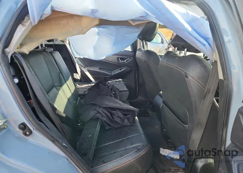 2018 Subaru Crosstrek Limited z USA, uszkodzony, nr VIN JF2GTAMCXJ8251063